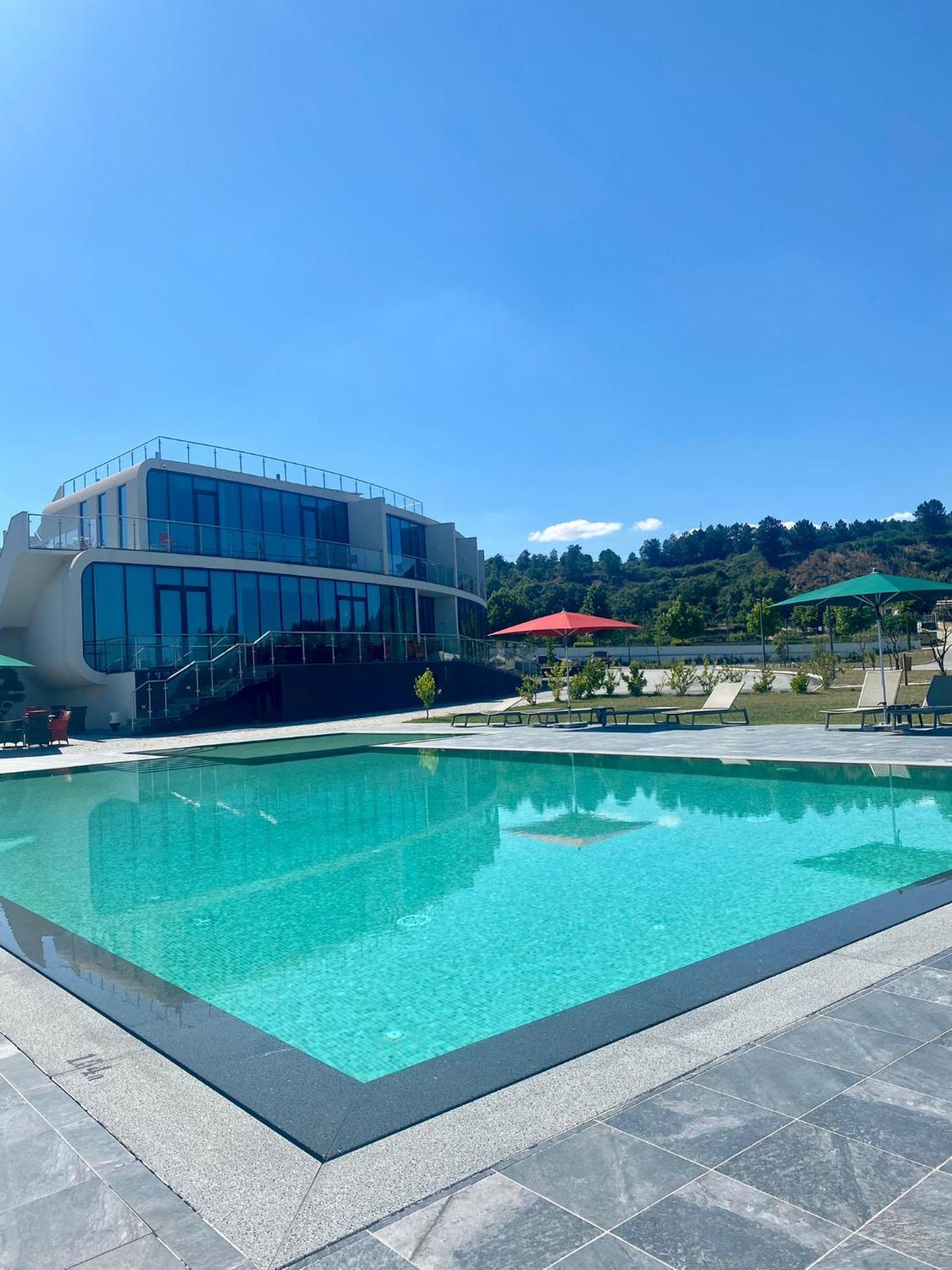 Grapple Hotel & Spa 卡拉泽达丹西昂伊什 外观 照片